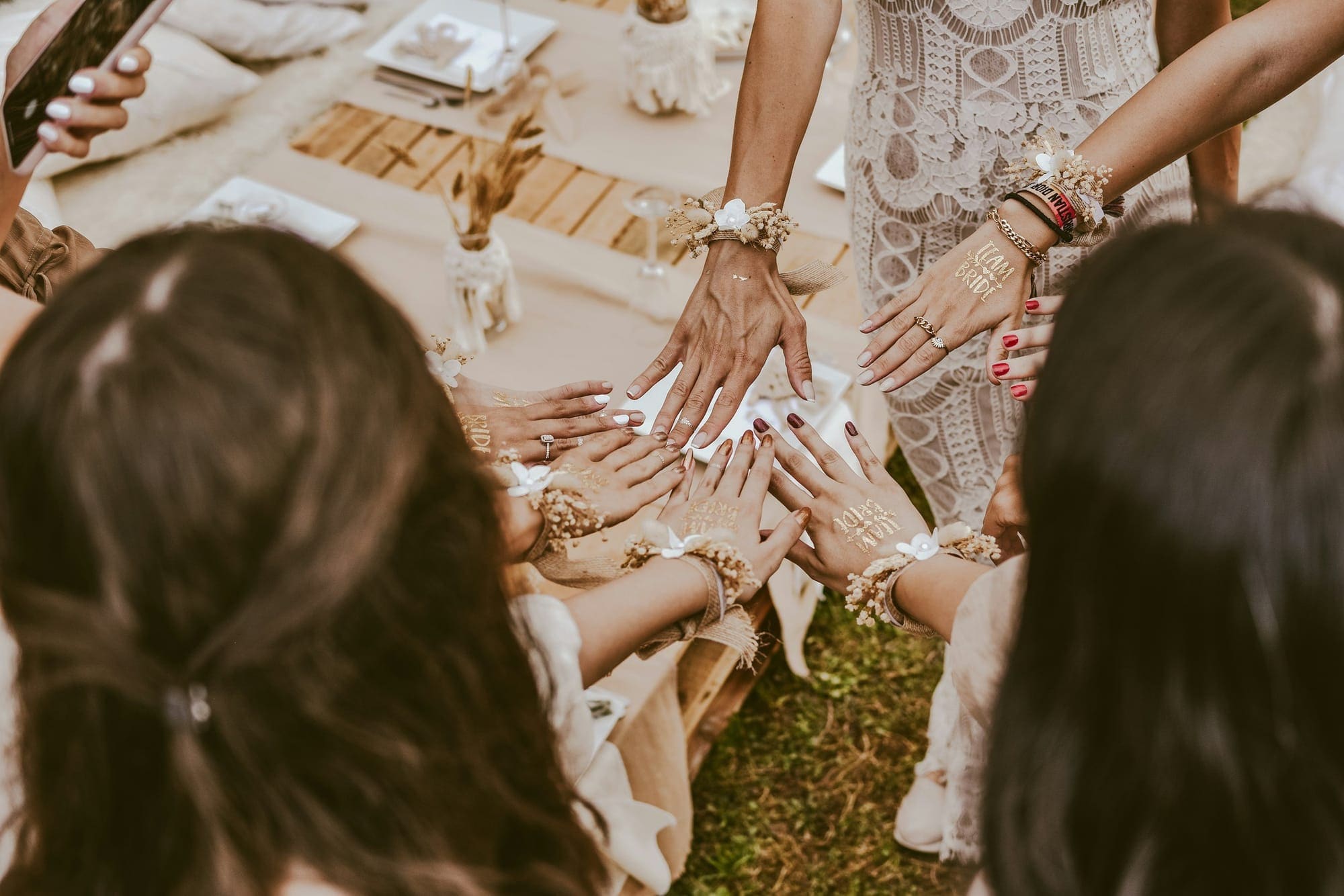 Honolulu Bachelorette Party Limo Service | VIP Rides