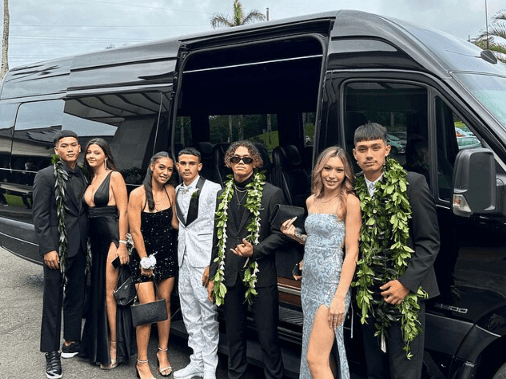 Prom Night in Honolulu: Why a Stretch Limo Makes All the Difference